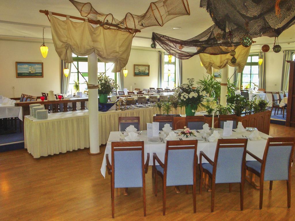 Hotel & Restaurant Lenzer Krug Malchow  Zewnętrze zdjęcie