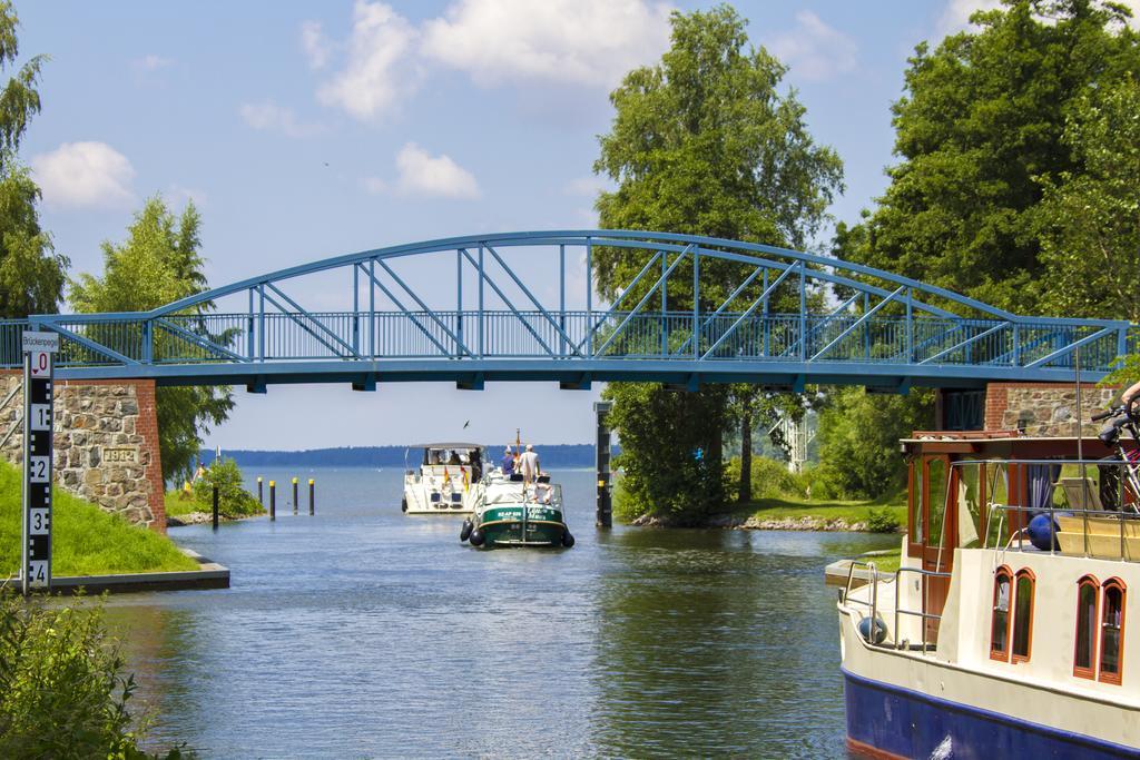 Hotel & Restaurant Lenzer Krug Malchow  Zewnętrze zdjęcie